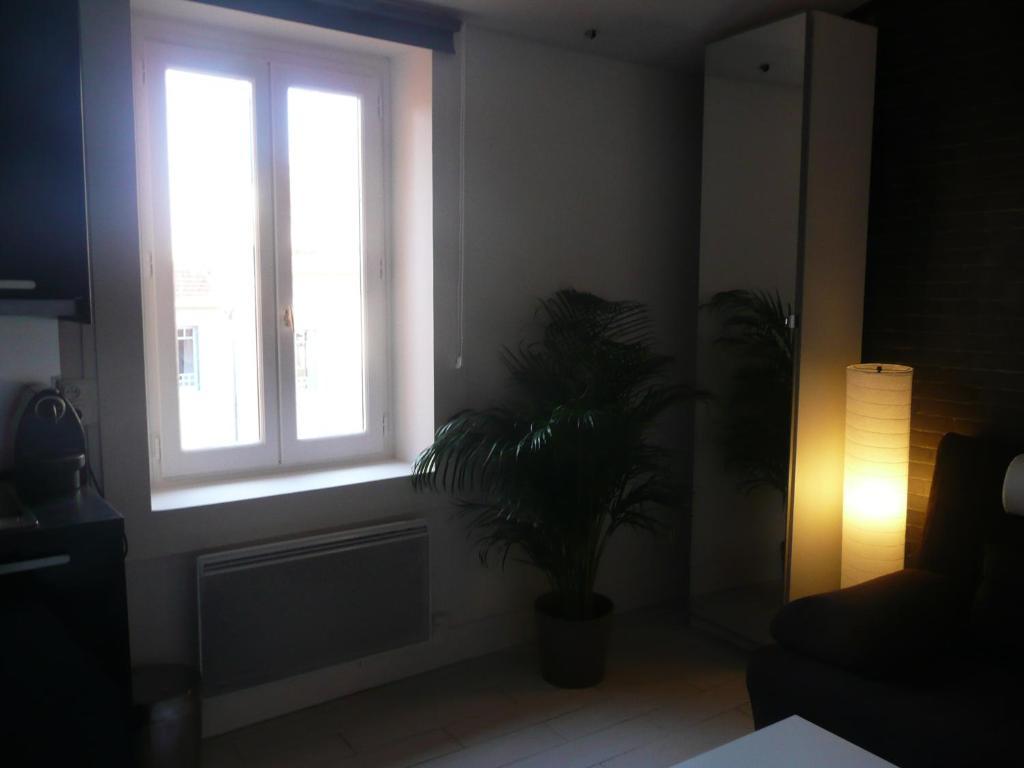 Studio Ivry Lyon Chambre photo
